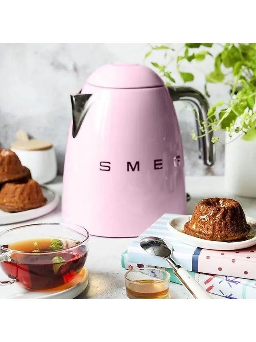 чайник smeg в интерьере