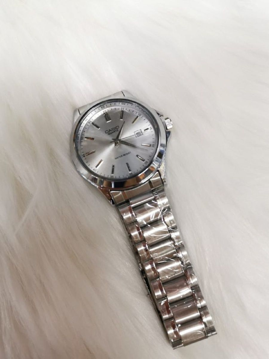 Classic quartz. Tissot t112.210.11.031.00. Tissot t063.210.11.057.00.