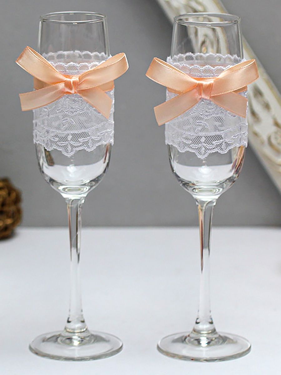 Свадебные бокалы — фужеры для жениха и невесты на свадьбу