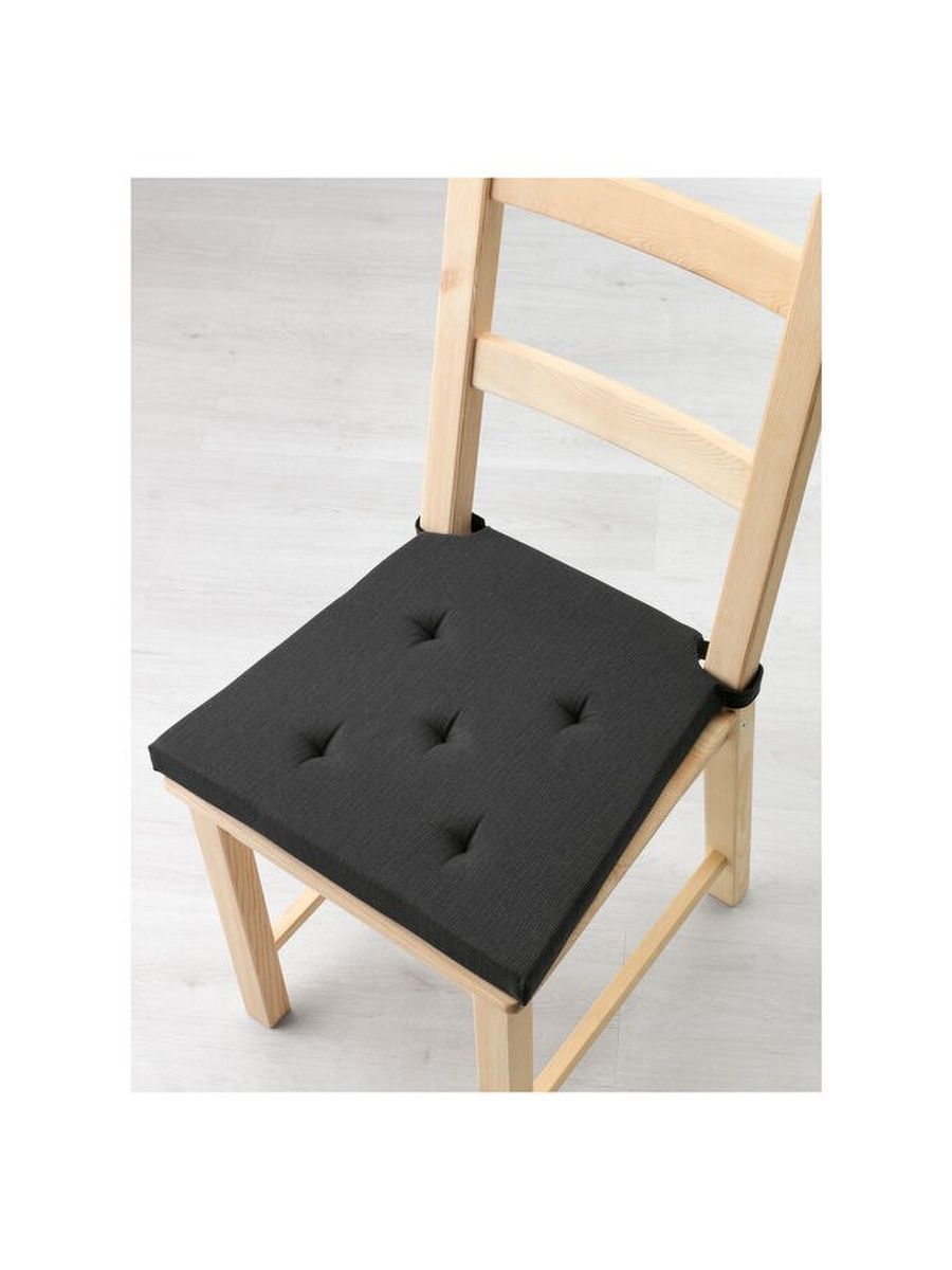 подушка на стул черная
