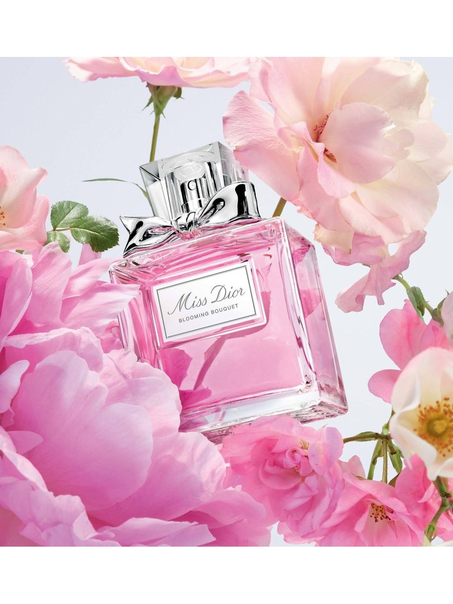 Christian dior miss dior blooming bouquet. Парфюм Мисс диор Блуминг. Мисс диор Блуминг букет. Диор Блуминг букет. Духи Miss Dior Blooming Bouquet.