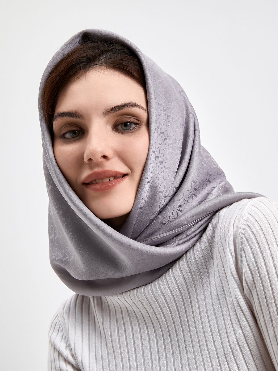 Суконный платок на голову
