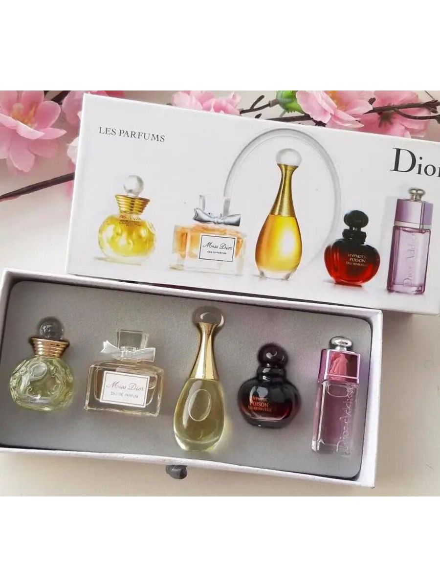 Набор духов Кристиан диор. Подарочный набор Christian Dior les Parfums 5in1. Набор миниатюр духов диор. Подарочный набор духов Dior 5в1.