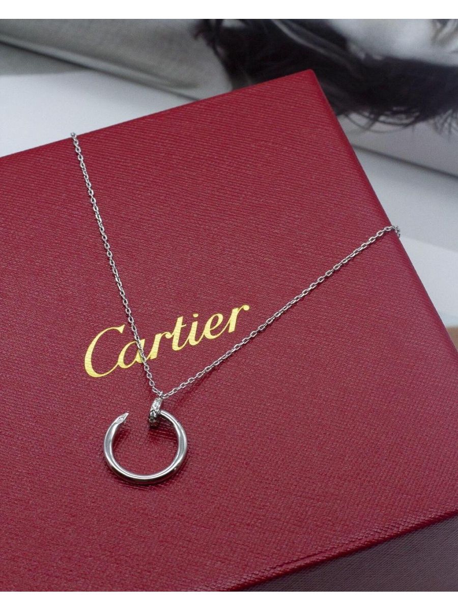 Гвоздь картье на шею. Колье juste un Clou. Cartier колье гвоздь. Подвеска Картье. Кулон Cartier.