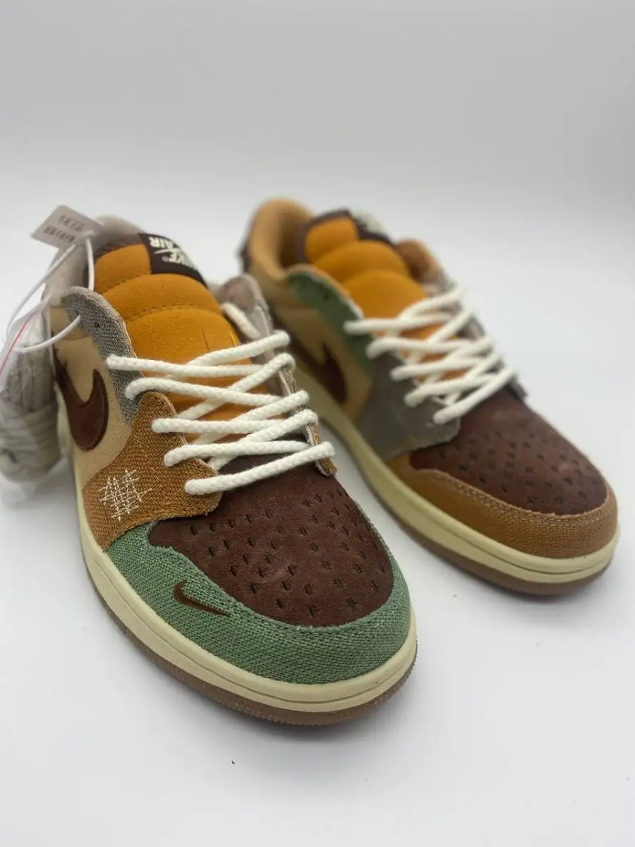 Zion williamson retro low og. Zion Williamson кроссовки. Данки Zion Williamson кроссовки. Найк Зион данки.
